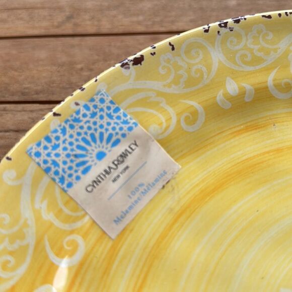 Cynthia Rowley 100% Melamine Dinner Plates (8) - Picture 4 of 4